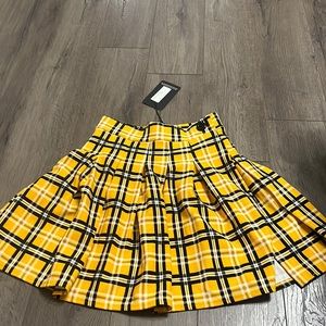 Prettylittlething yellow check tennis skirt US 6 new